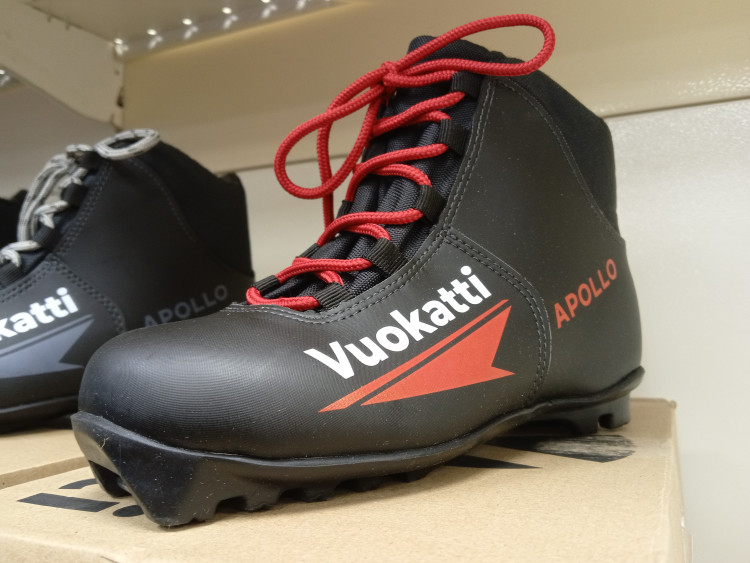 Ботинки лыжные NNN Vuokatti Apollo Red (RU36 EU37 CM23)